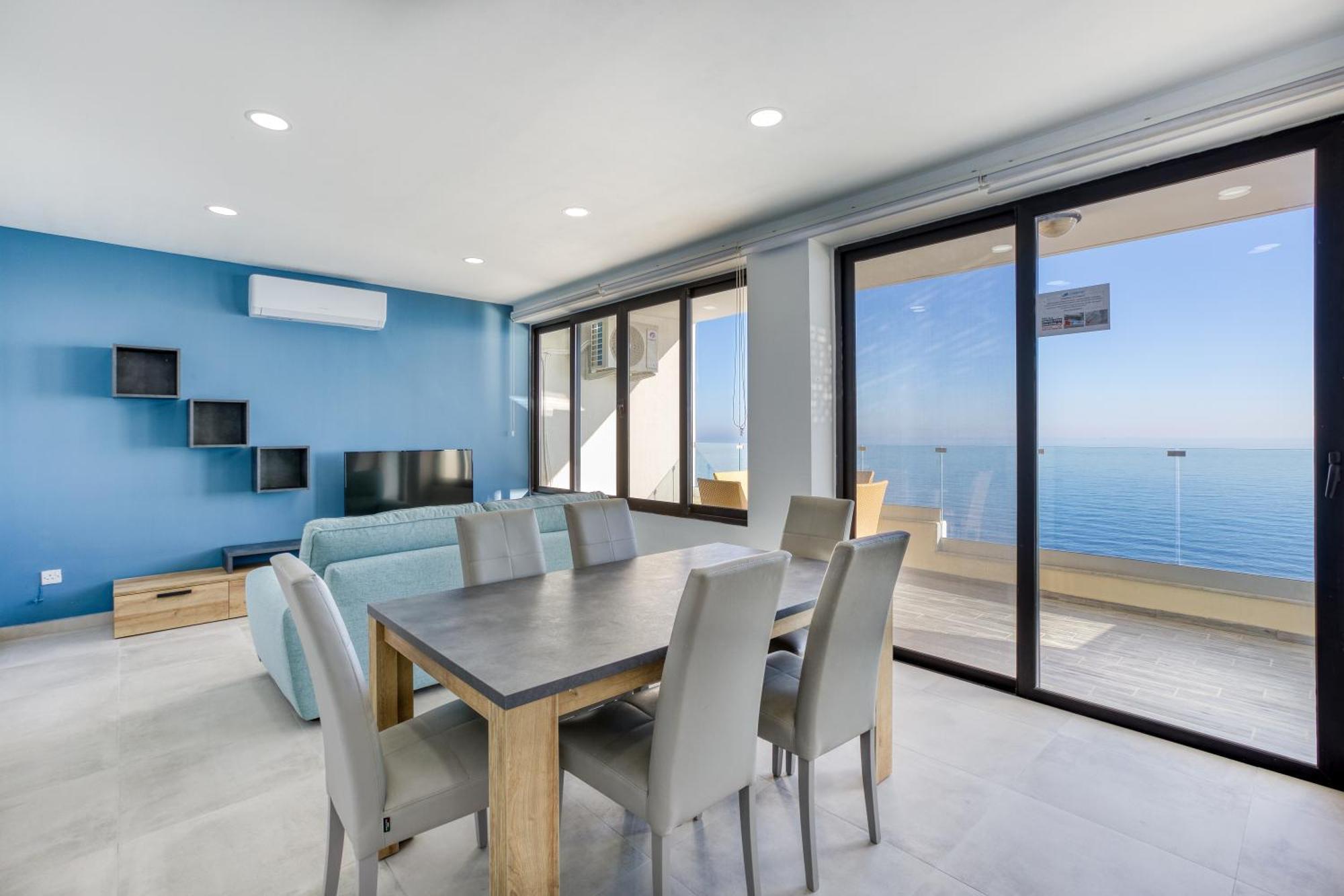 Seafront Sliema Apartment With Balcony & Sea Views By Jl المظهر الخارجي الصورة