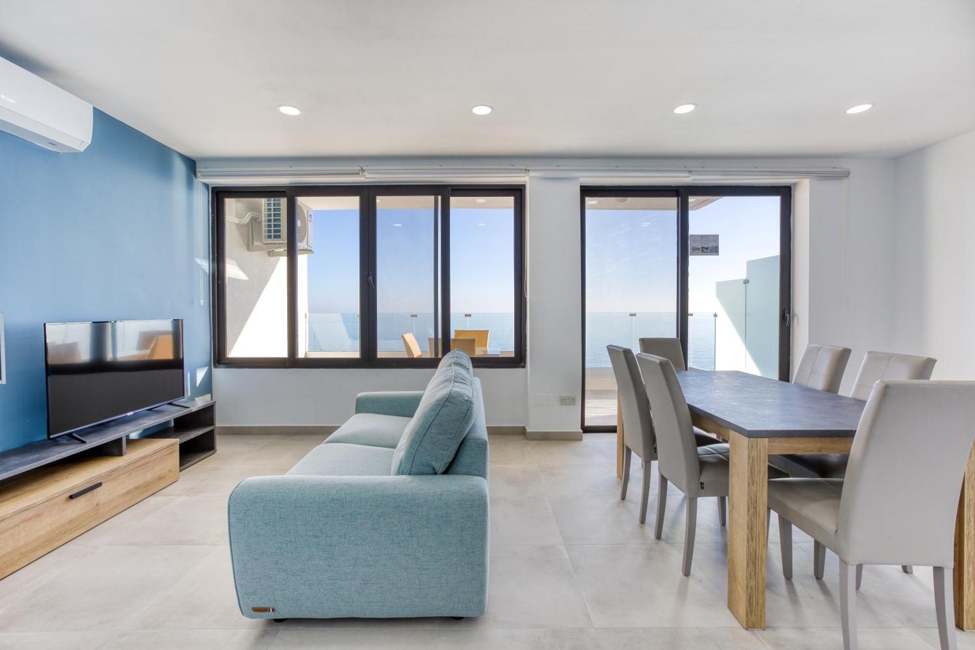 Seafront Sliema Apartment With Balcony & Sea Views By Jl المظهر الخارجي الصورة