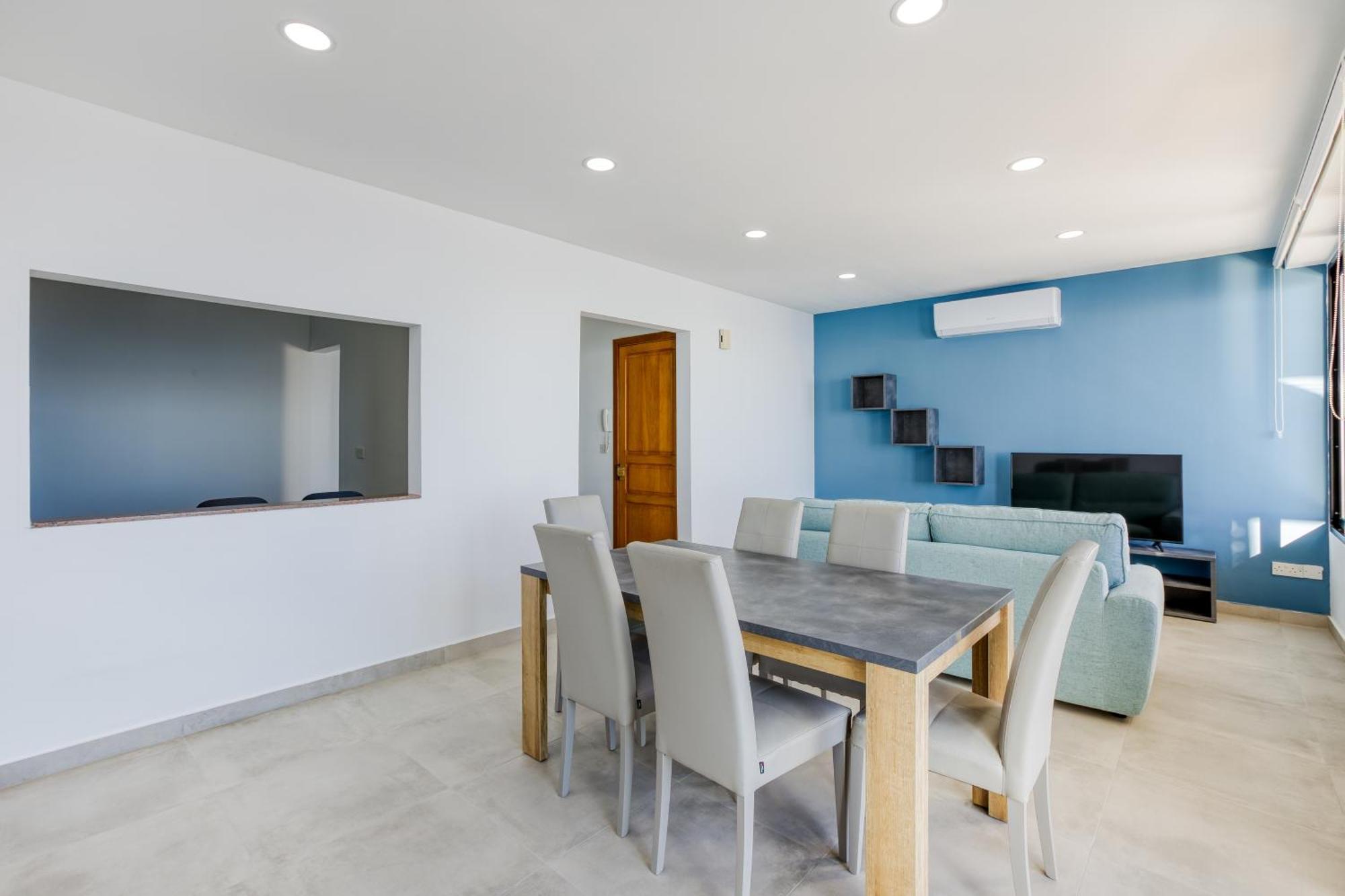 Seafront Sliema Apartment With Balcony & Sea Views By Jl المظهر الخارجي الصورة