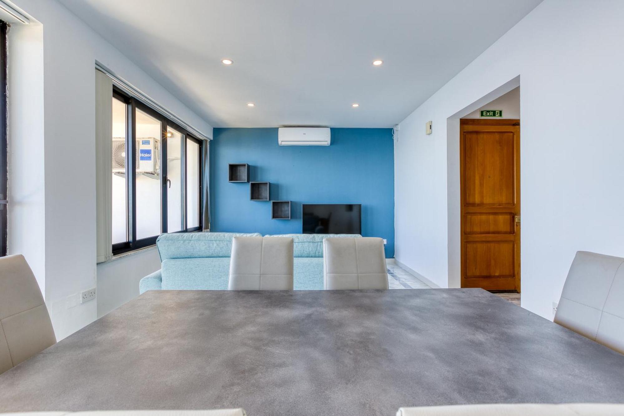 Seafront Sliema Apartment With Balcony & Sea Views By Jl المظهر الخارجي الصورة