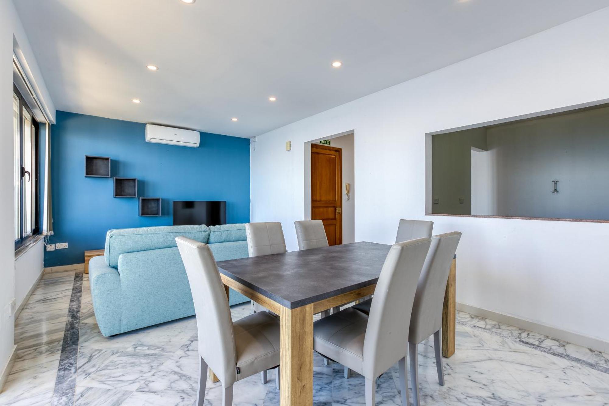 Seafront Sliema Apartment With Balcony & Sea Views By Jl المظهر الخارجي الصورة