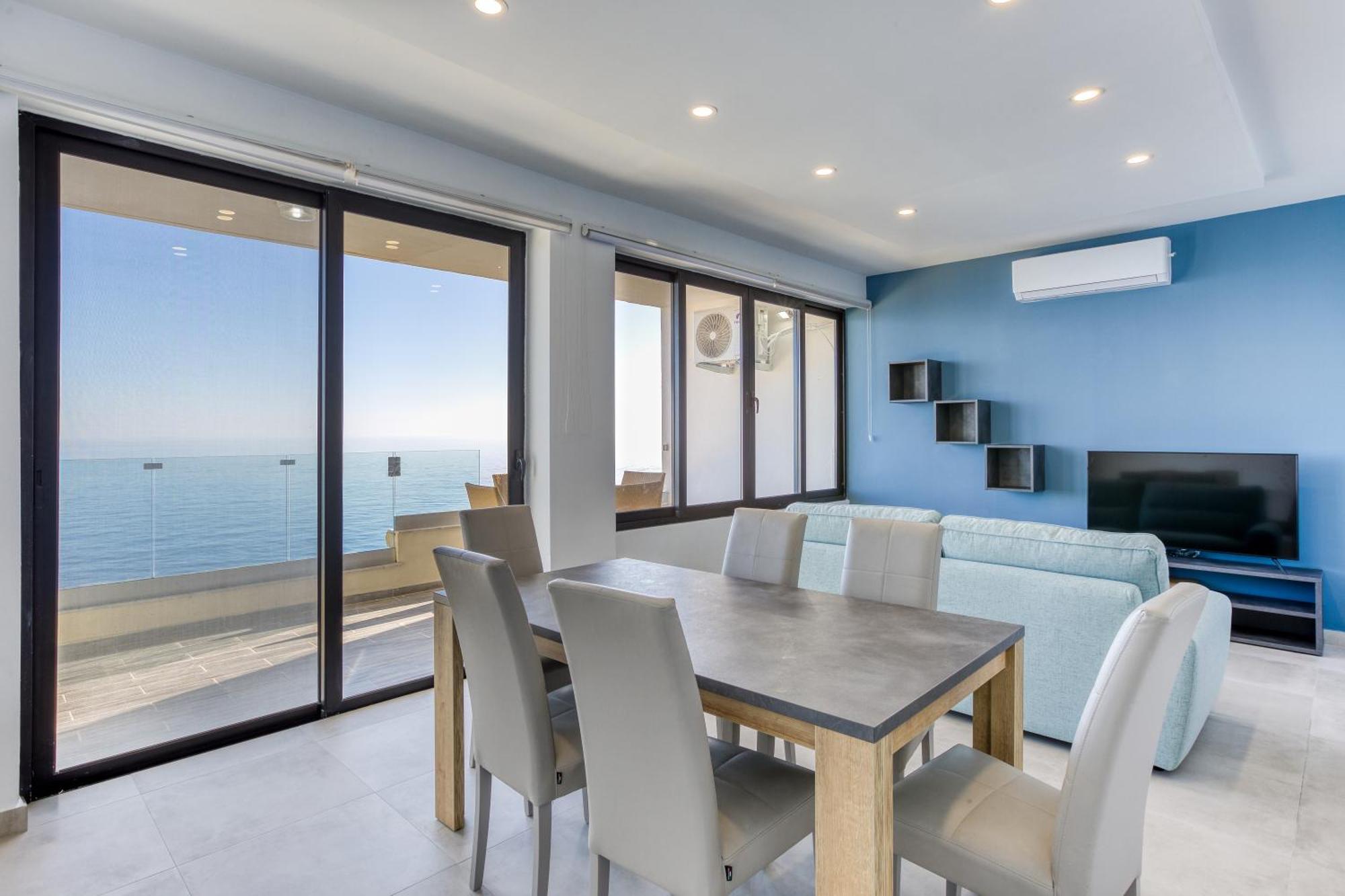 Seafront Sliema Apartment With Balcony & Sea Views By Jl المظهر الخارجي الصورة