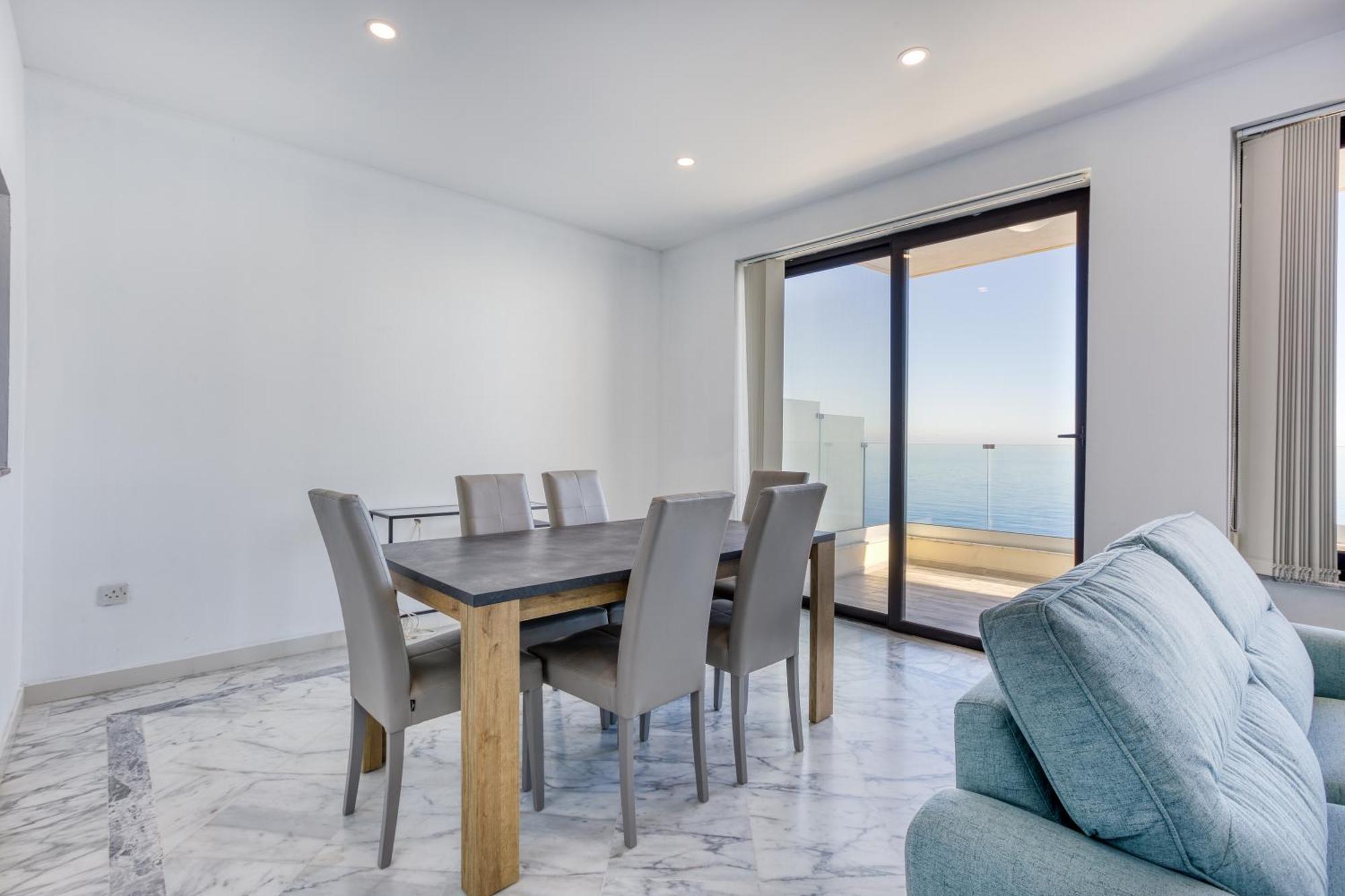Seafront Sliema Apartment With Balcony & Sea Views By Jl المظهر الخارجي الصورة